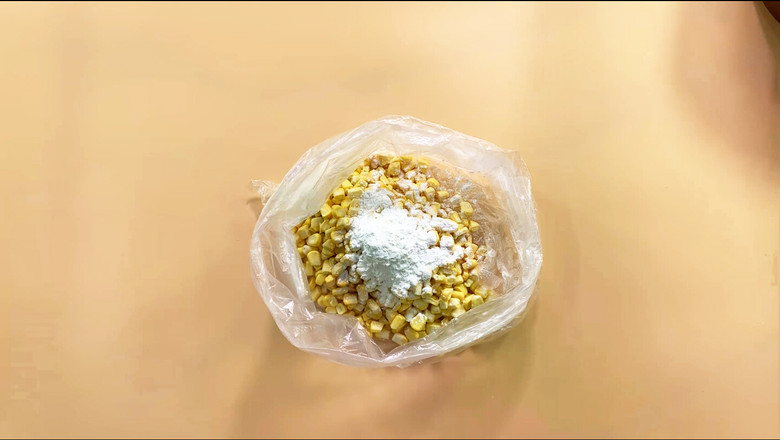 我愿意為這盤金沙玉米多吃兩碗飯!的做法-咸鮮味炒菜譜-易網(wǎng)<a href=http://m.logojc.com/ target=_blank class=infotextkey>健康養(yǎng)生</a>網(wǎng) 我愿意為這盤金沙玉米多吃兩碗飯!的做法-咸鮮味炒菜譜