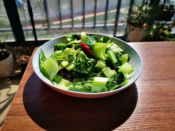 干椒炒苦菜的做法-家常味炒菜譜