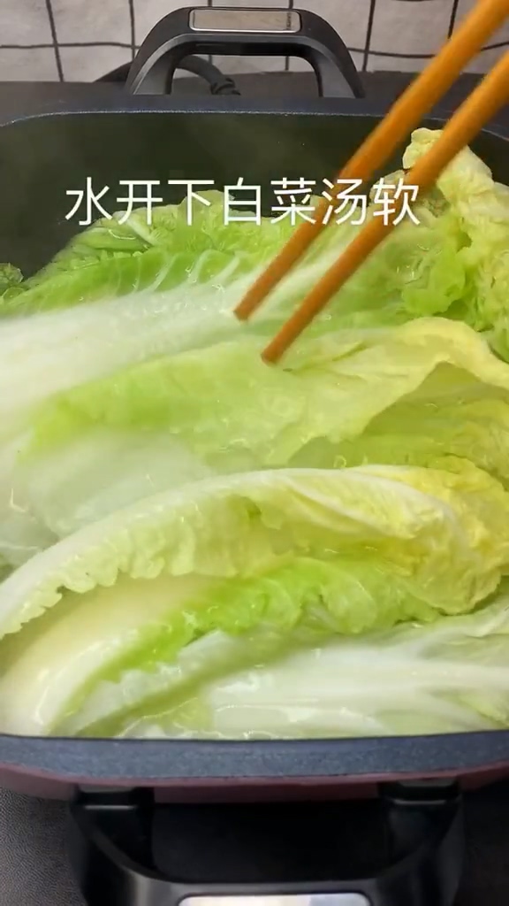 蒜蓉白菜的做法-家常味炒菜譜-易網(wǎng)<a href=http://m.logojc.com/ target=_blank class=infotextkey>健康養(yǎng)生</a>網(wǎng) 蒜蓉白菜的做法-家常味炒菜譜