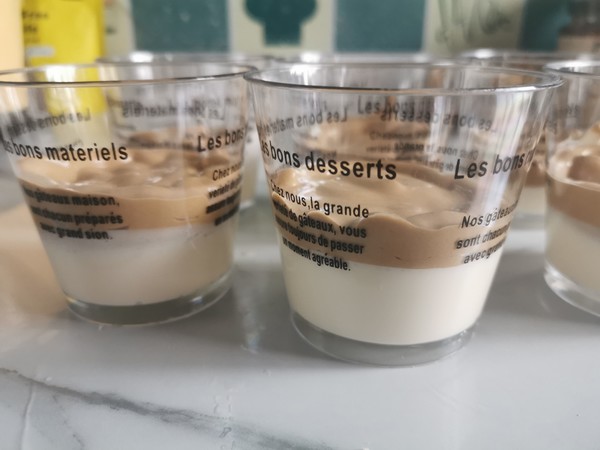 圣誕馴鹿咖啡慕斯的做法-其它口味烘焙菜譜-易網健康養生網 圣誕馴鹿咖啡慕斯的做法-其它口味烘焙菜譜