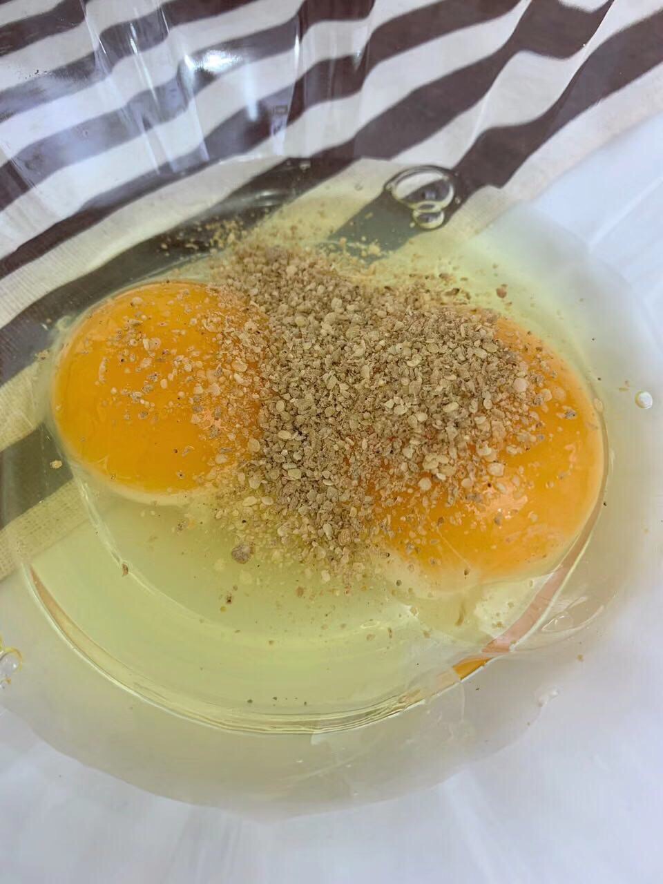 寶寶輔食 銀魚秋葵煎蛋的做法-家常味煎菜譜-易網健康養生網 寶寶輔食 銀魚秋葵煎蛋的做法-家常味煎菜譜