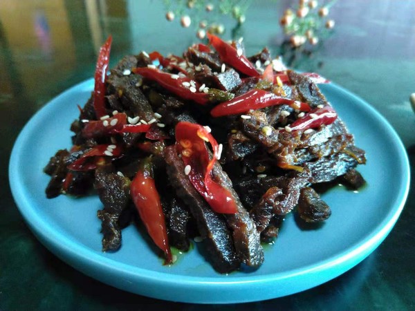 麻辣牛肉條的做法-香辣味炒菜譜