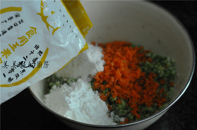 澆汁西藍(lán)花盞的做法-家常味蒸菜譜