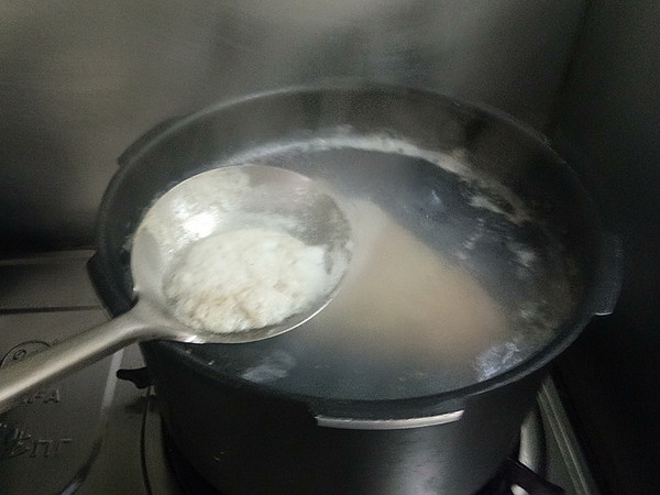 招財肘子的做法-其它口味燉菜譜-易網(wǎng)健康養(yǎng)生網(wǎng) 招財肘子的做法-其它口味燉菜譜