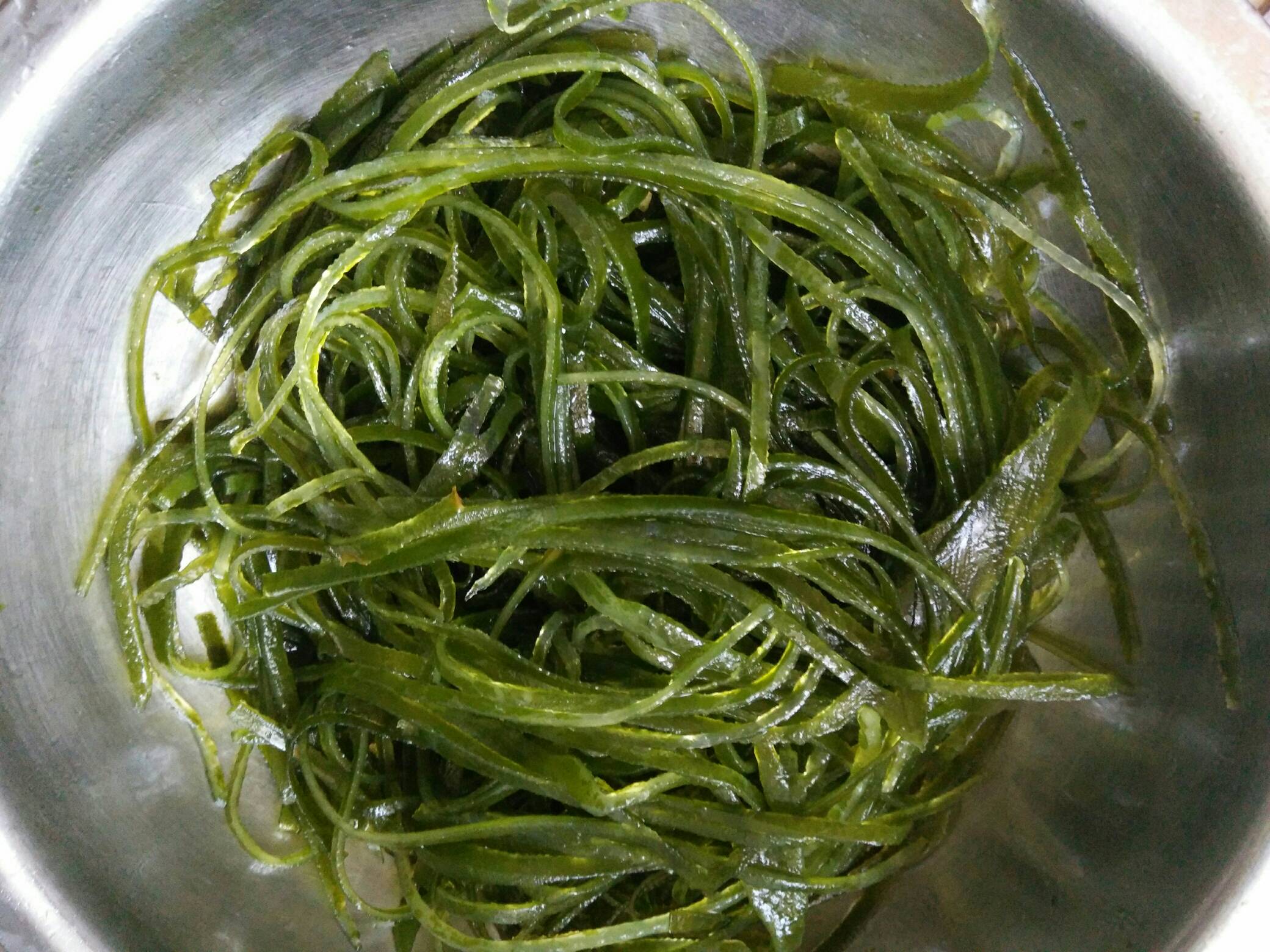 涼拌海帶絲的做法-家常味拌菜譜