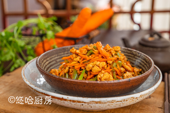 魚香雞絲的做法-家常味炒菜譜