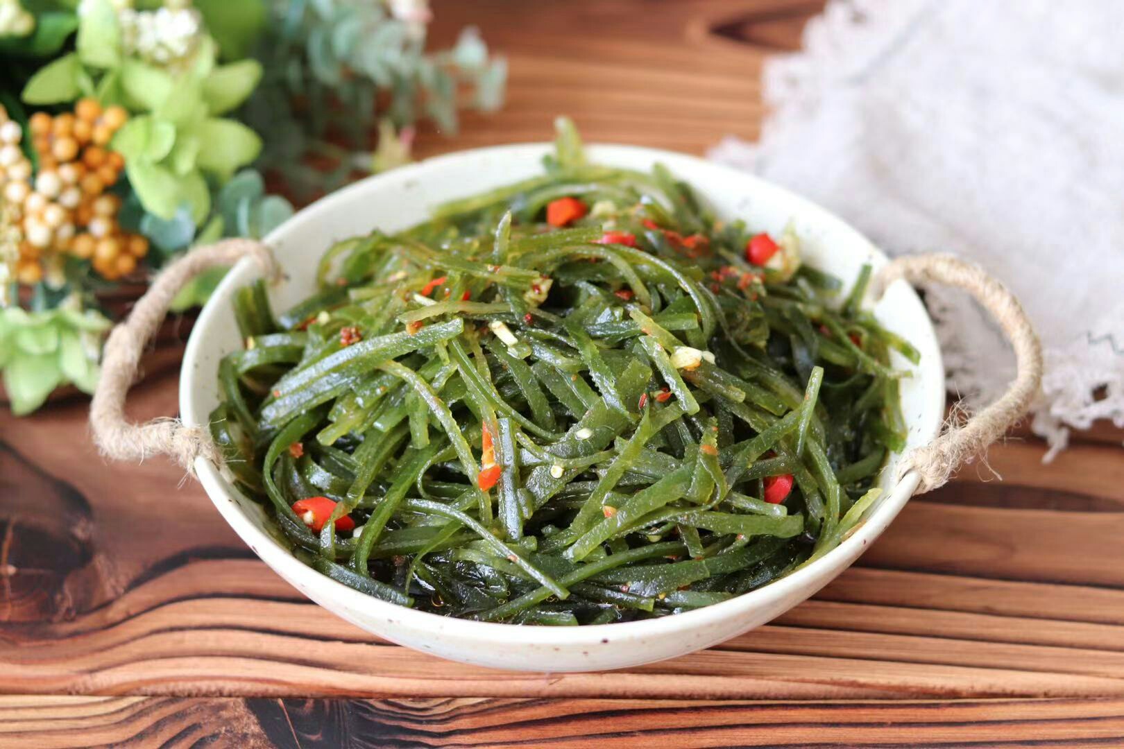 涼拌海帶絲的做法-家常味拌菜譜