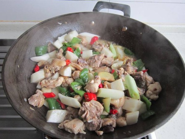 山藥蘆花雞的做法-家常味炒菜譜