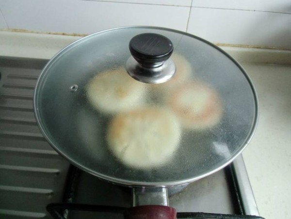 臘肉蘿卜餡餅的做法-家常味煎菜譜-易網(wǎng)健康養(yǎng)生網(wǎng) 臘肉蘿卜餡餅的做法-家常味煎菜譜