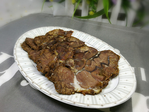 醬牛肉的做法-家常味醬菜譜-易網(wǎng)健康養(yǎng)生網(wǎng) 醬牛肉的做法-家常味醬菜譜