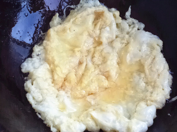 番茄木耳炒雞蛋的做法-家常味炒菜譜