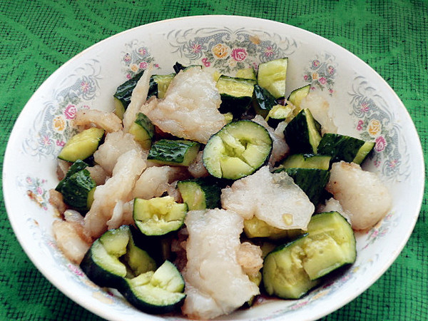 涼皮拌黃瓜的做法-酸甜味拌菜譜-易網健康養生網 涼皮拌黃瓜的做法-酸甜味拌菜譜