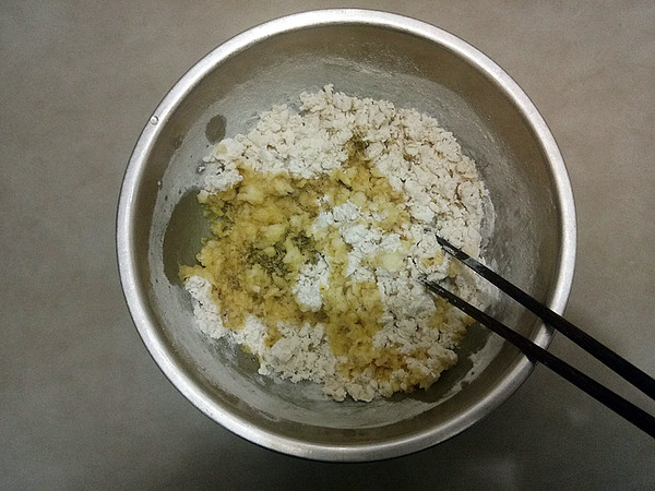 炸荷包蛋的做法-家常味炸菜譜-易網(wǎng)健康養(yǎng)生網(wǎng) 炸荷包蛋的做法-家常味炸菜譜