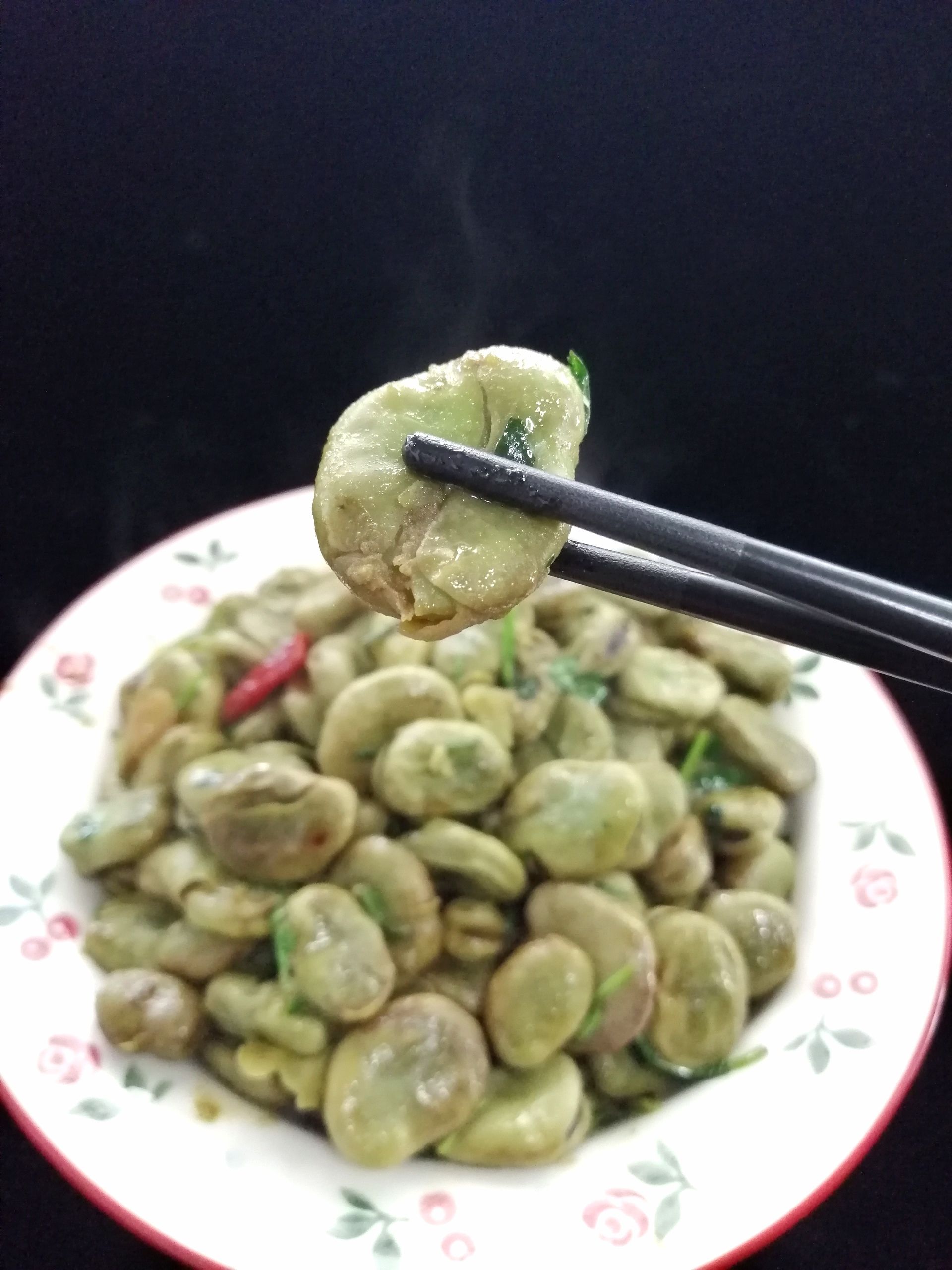 干煸蠶豆的做法-家常味炒菜譜