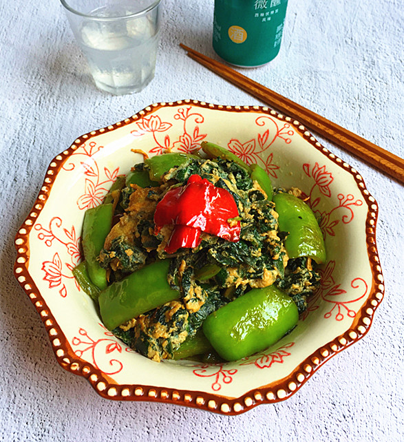 紫蘇煎雞蛋的做法-家常味煎菜譜-易網(wǎng)健康養(yǎng)生網(wǎng) 紫蘇煎雞蛋的做法-家常味煎菜譜