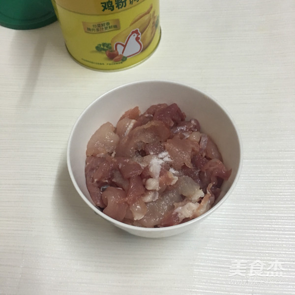 西芹炒肉片的做法-家常味炒菜譜-易網健康養生網 西芹炒肉片的做法-家常味炒菜譜