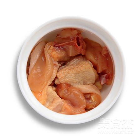 【滋補暖心】黃花菜蟲草花燉雞湯的做法-家常味燉菜譜-易網健康養生網 【滋補暖心】黃花菜蟲草花燉雞湯的做法-家常味燉菜譜