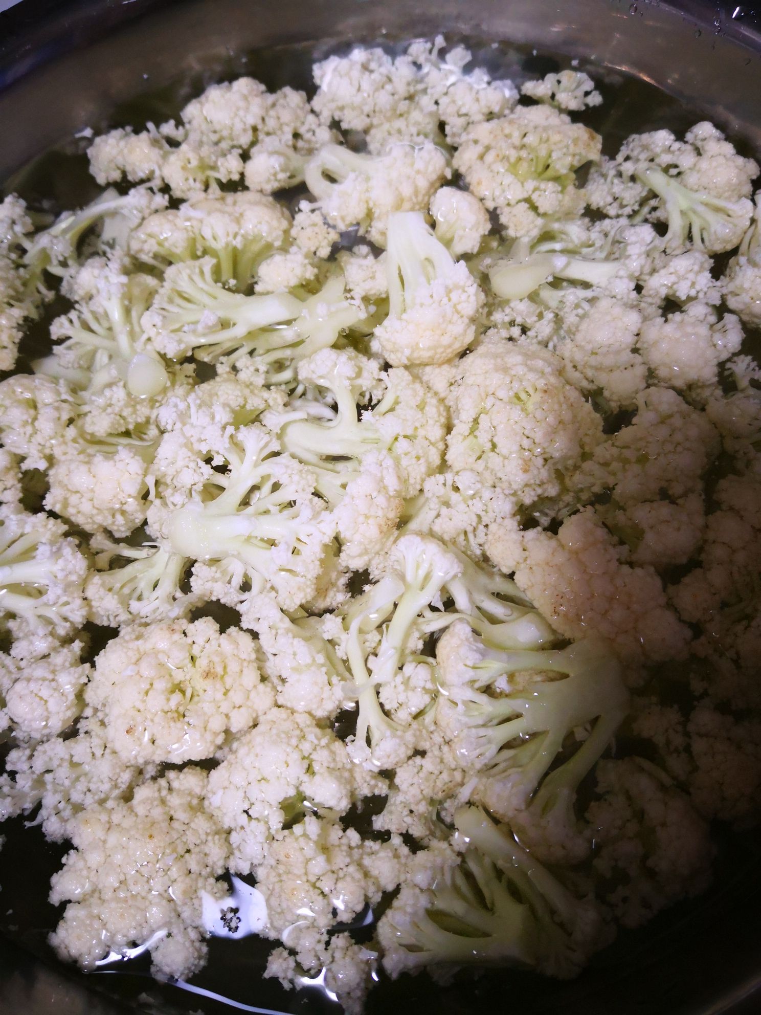 尖椒炒菜花的做法-家常味炒菜譜-易網(wǎng)<a href=http://m.logojc.com/ target=_blank class=infotextkey>健康養(yǎng)生</a>網(wǎng) 尖椒炒菜花的做法-家常味炒菜譜