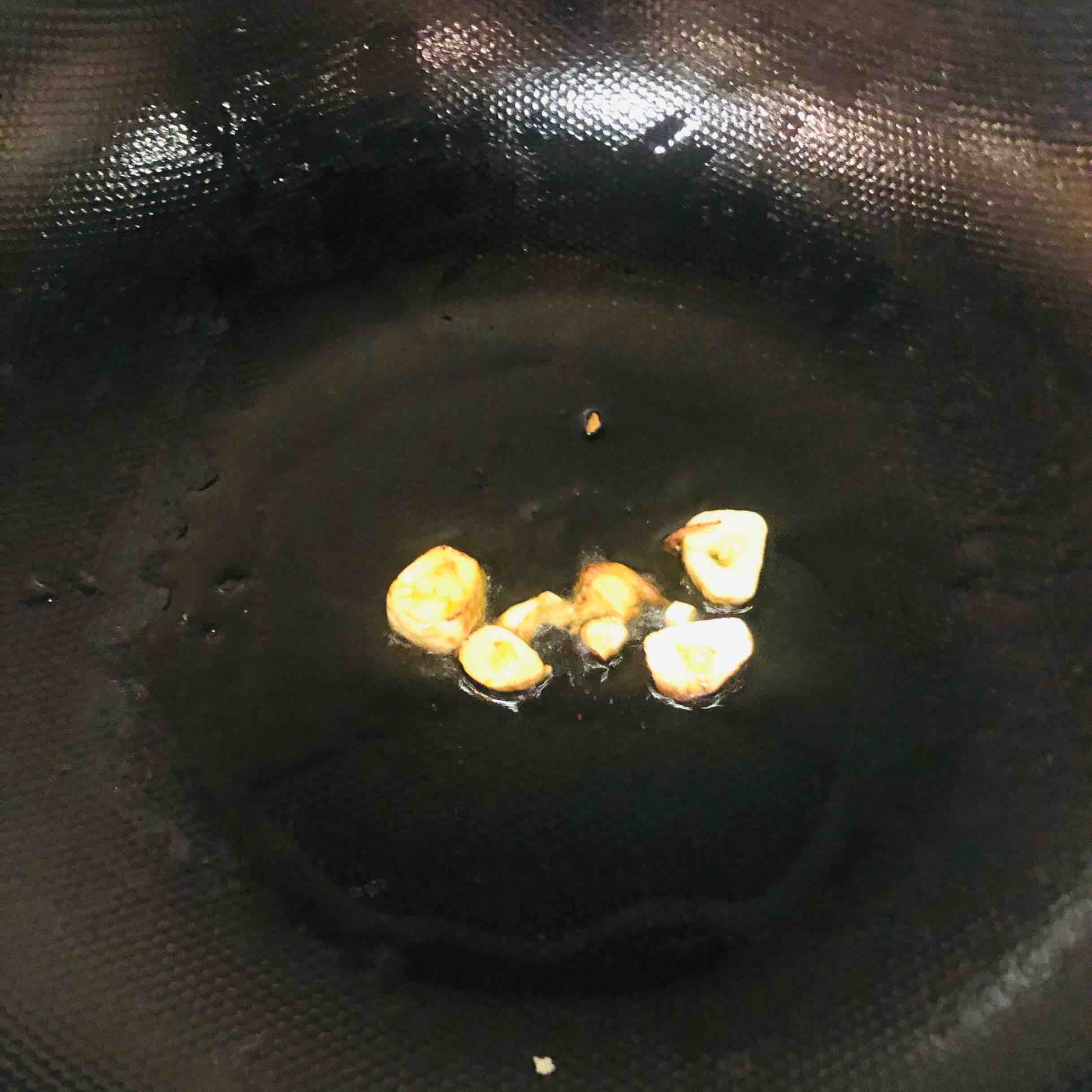 超級簡單、健康的茄子燒土豆的做法-咸鮮味燉菜譜-易網健康養生網 超級簡單、健康的茄子燒土豆的做法-咸鮮味燉菜譜