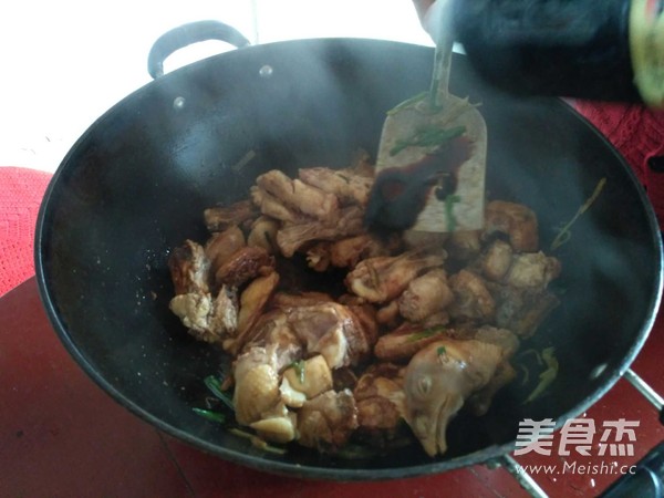 雞肉粉燜的做法-家常味燉菜譜-易網健康養生網 雞肉粉燜的做法-家常味燉菜譜