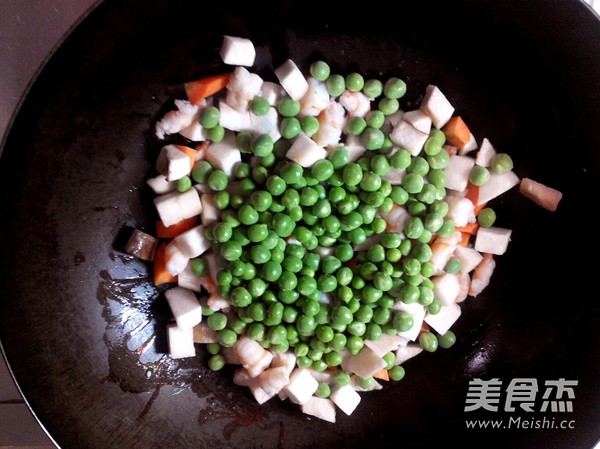 青蔬炒海鮮的做法-家常味炒菜譜-易網健康養生網 青蔬炒海鮮的做法-家常味炒菜譜