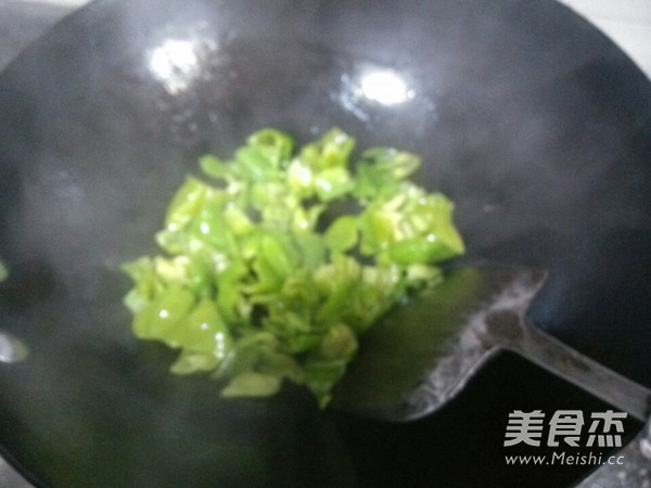 青椒雞翅的做法-其它口味燒菜譜-易網健康養生網 青椒雞翅的做法-其它口味燒菜譜