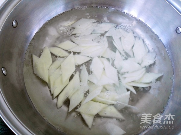 霸王超市丨山藥炒肉片的做法-咸鮮味炒菜譜-易網健康養生網 霸王超市丨山藥炒肉片的做法-咸鮮味炒菜譜