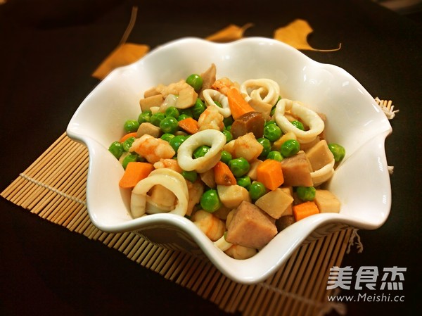 青蔬炒海鮮的做法-家常味炒菜譜-易網健康養生網 青蔬炒海鮮的做法-家常味炒菜譜