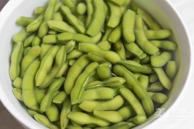 煮毛豆的做法-麻辣味煮菜譜