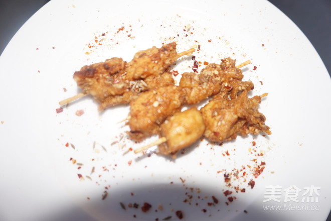 谷雨孜然香辣牙簽肉的做法-香辣味炸菜譜-易網健康養生網 谷雨孜然香辣牙簽肉的做法-香辣味炸菜譜