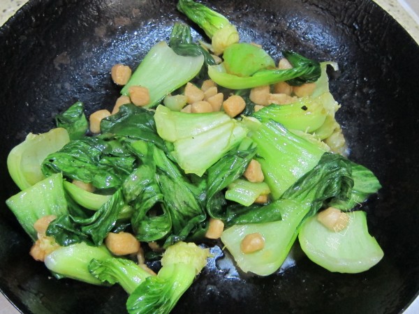 油菜炒扇貝柱的做法-咸鮮味炒菜譜-易網健康養生網 油菜炒扇貝柱的做法-咸鮮味炒菜譜