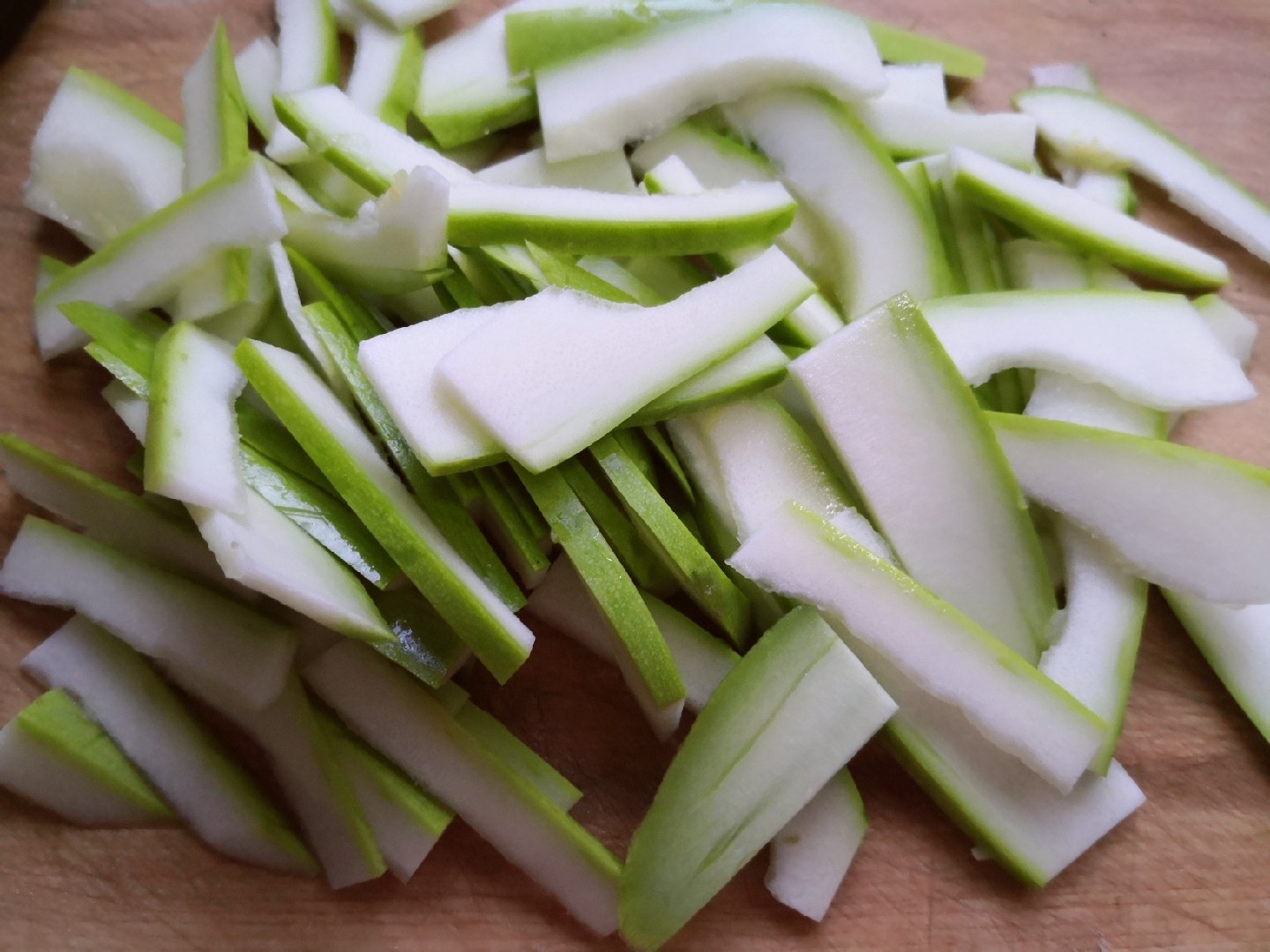 角瓜蝦仁的做法-家常味炒菜譜-易網健康養生網 角瓜蝦仁的做法-家常味炒菜譜