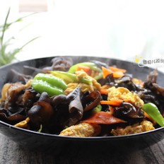 木耳炒雞蛋的做法-家常味炒菜譜