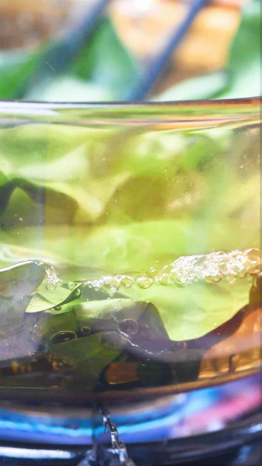 胡蘿卜菠菜蛋餅的做法-咸鮮味煎菜譜-易網(wǎng)健康養(yǎng)生網(wǎng) 胡蘿卜菠菜蛋餅的做法-咸鮮味煎菜譜