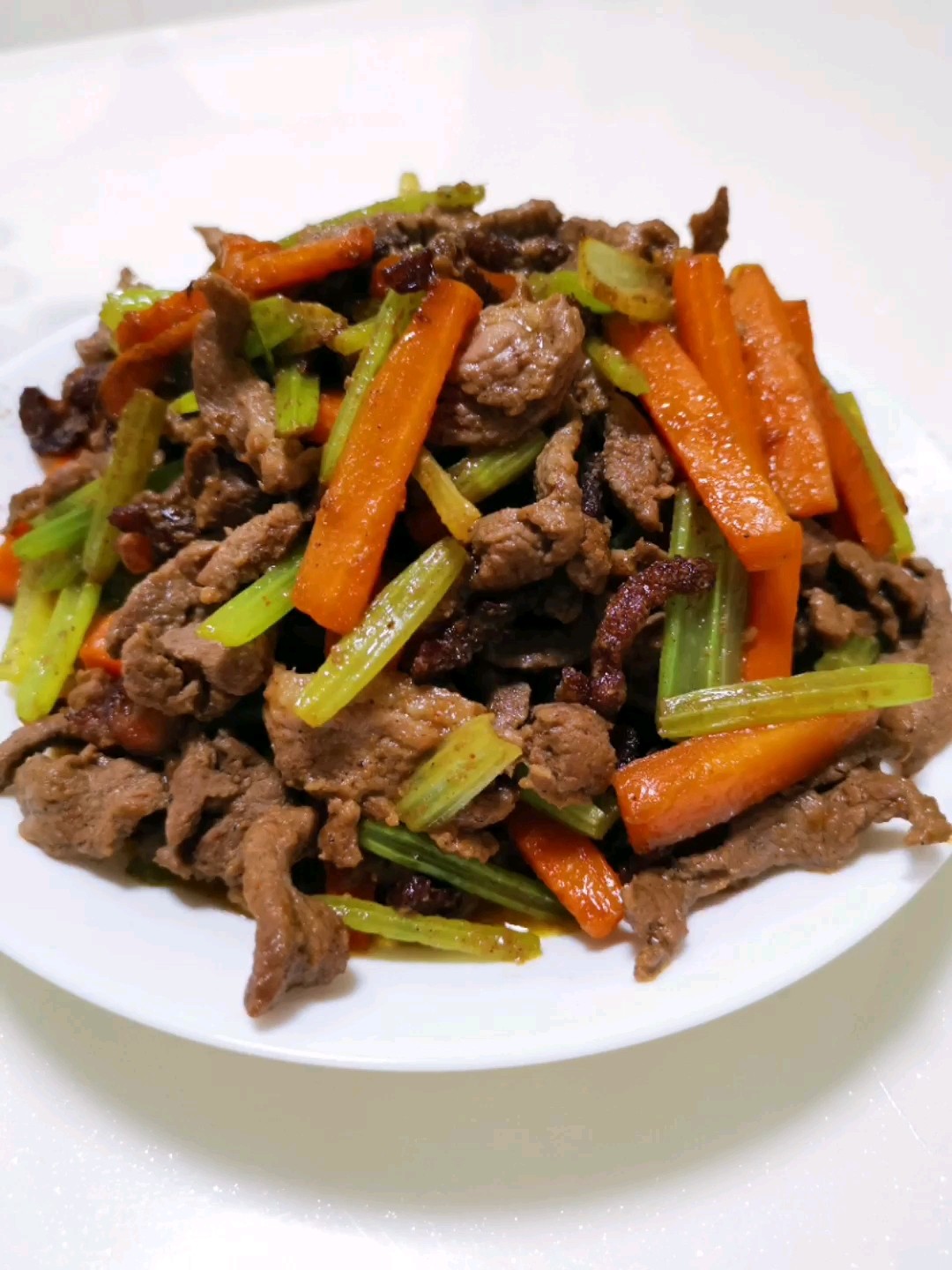 沙茶鴨肉的做法-家常味炒菜譜