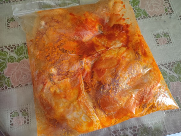 奧爾良嫩烤雞腿的做法-香辣味烘焙菜譜-易網<a href=http://m.logojc.com/ target=_blank class=infotextkey>健康養(yǎng)生</a>網 奧爾良嫩烤雞腿的做法-香辣味烘焙菜譜