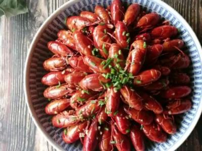 蒜蓉小龍蝦的做法-蒜香味炒菜譜