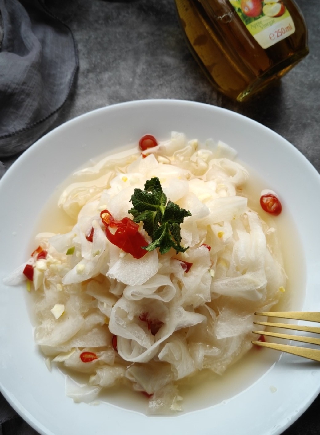 蘋果醋白玉蘿卜的做法-酸辣味拌菜譜