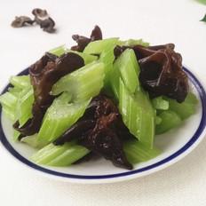 西芹拌木耳的做法-家常味拌菜譜
