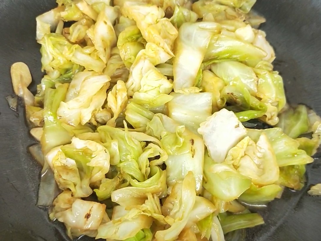 酸辣包菜的做法-酸辣味炒菜譜