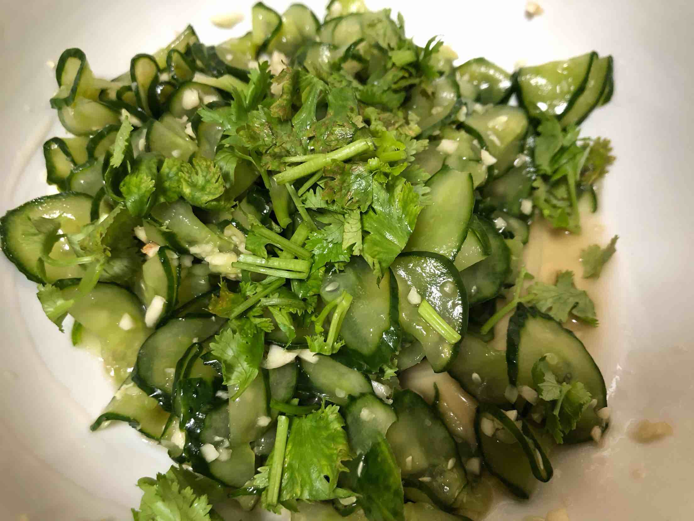 涼拌黃瓜的做法-酸甜味拌菜譜