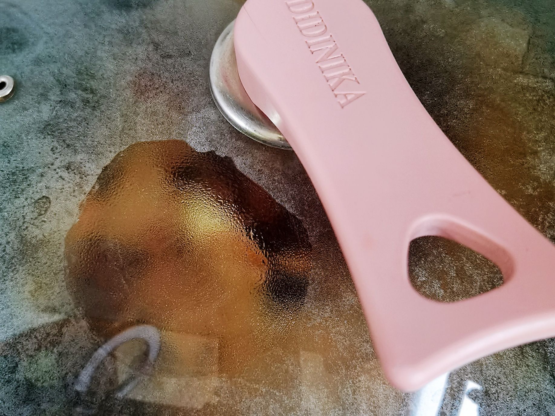 秋季一起來(lái)吃鴨，不含1滴水的香辣啤酒鴨，鮮美入味超下飯，吃完不要開車哦的做法-香辣味燜菜譜