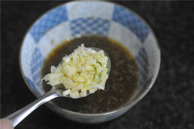 電飯鍋雞翅的做法-咸鮮味煮菜譜