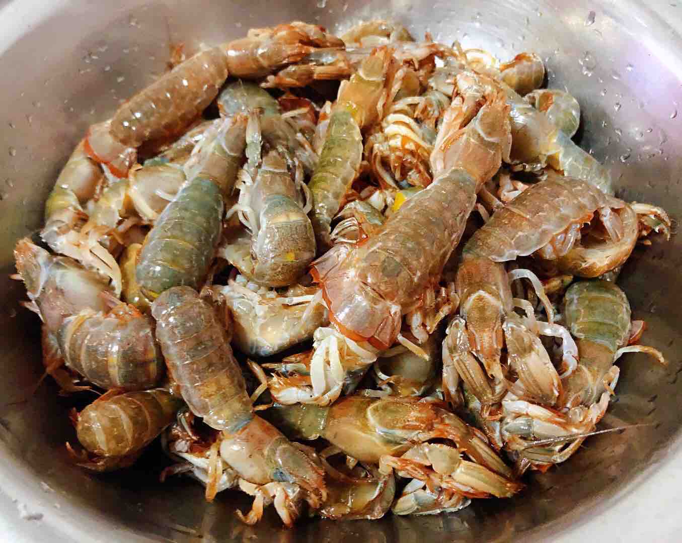 辣爆螻蛄蝦的做法-香辣味炒菜譜