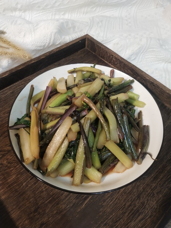 酸辣菜苔的做法-酸辣味炒菜譜