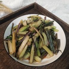 酸辣菜苔的作法-酸辣味炒菜譜