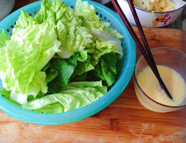小白菜炒鵝蛋的做法-家常味炒菜譜