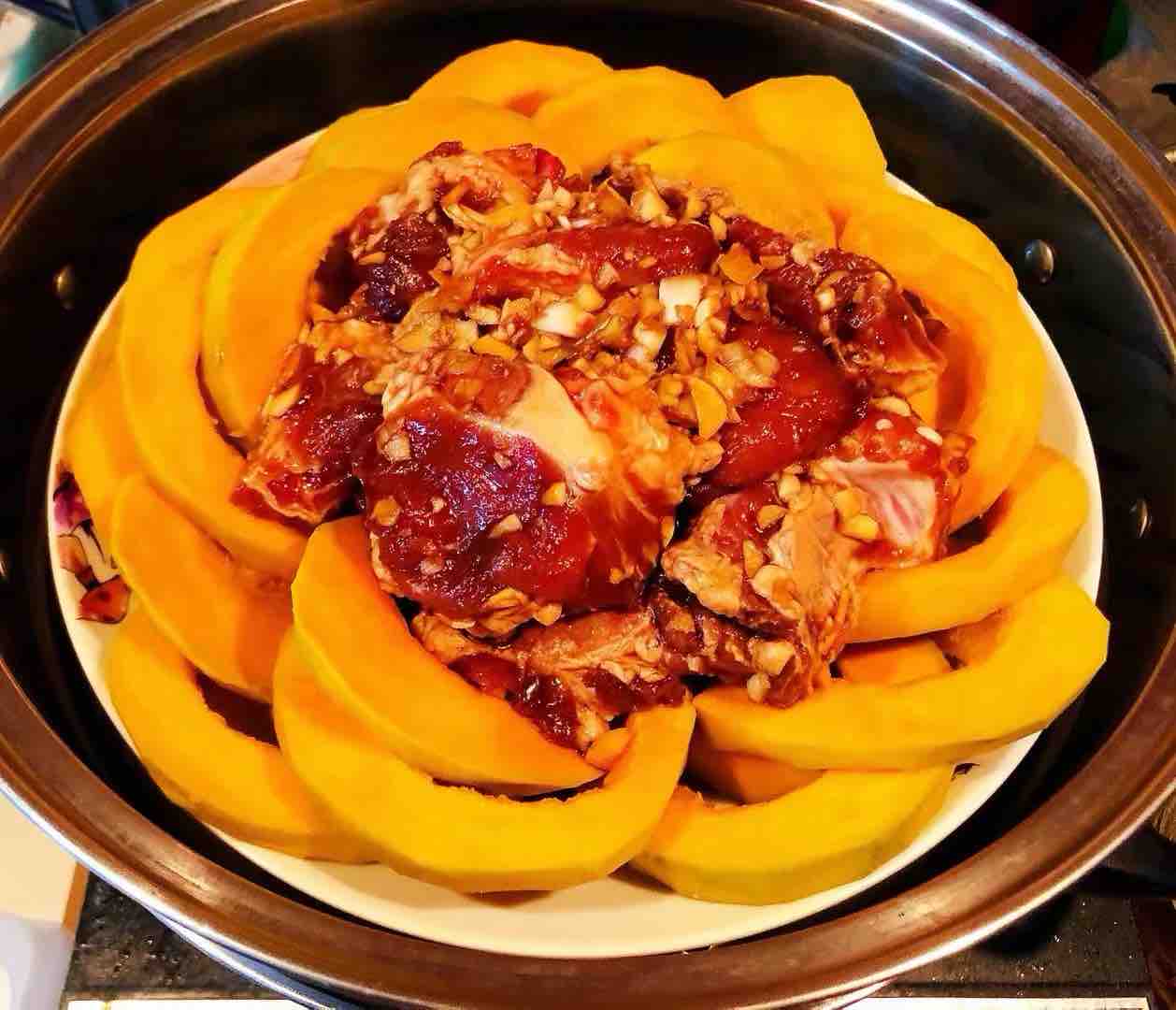 排骨蒸南瓜的做法-咸鮮味蒸菜譜-易網(wǎng)健康養(yǎng)生網(wǎng) 排骨蒸南瓜的做法-咸鮮味蒸菜譜