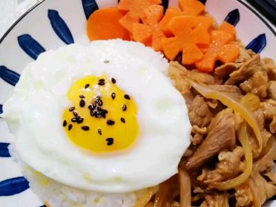 肥牛飯的做法-咸鮮味炒菜譜