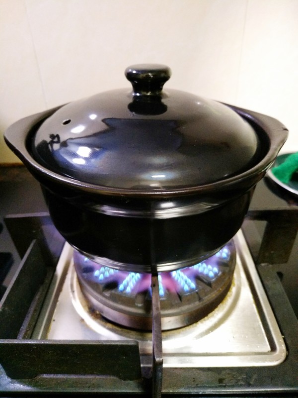 家鄉的美食~~臘肉大暑煲的做法-家常味煲菜譜-易網健康養生網 家鄉的美食~~臘肉大暑煲的做法-家常味煲菜譜